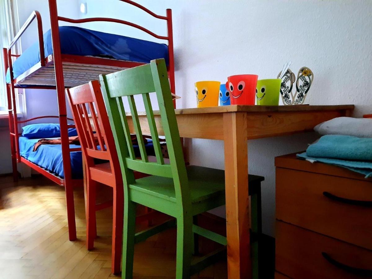 Lamis Hostel Budapest Exterior photo
